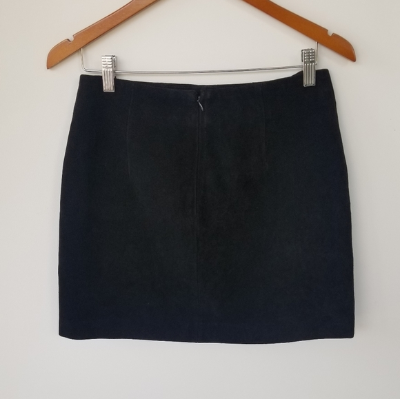 X by NBD Black Leather Suede Skirt - Picture 4 of 8